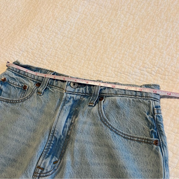 Abercrombie & Fitch The Loose Short High Rise Light Wash Shorts 25/0 - Picture 8 of 10